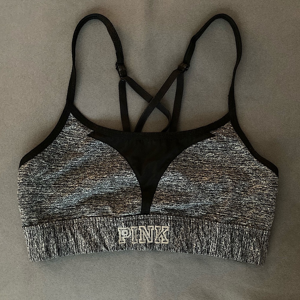 EUC VS PINK sports bra, double cross back straps